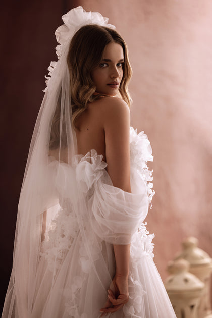 Wedding dress Bella