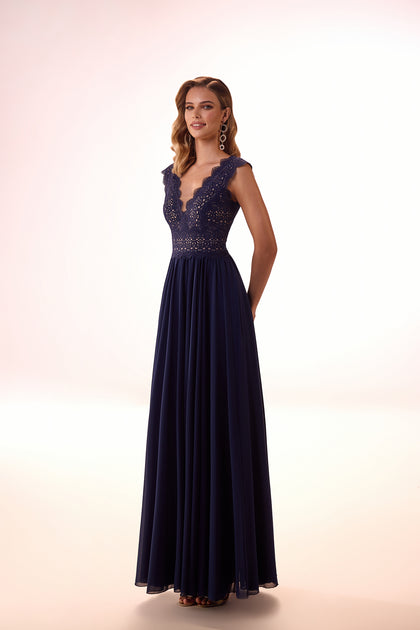 Long classic evening dress Lidia Navy from DAMA Couture (front photo)