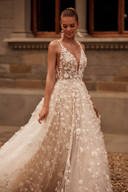 Wedding dress Samsara Wedding dress Samsara