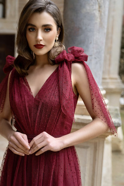 dama dresses burgundy Cin Cin