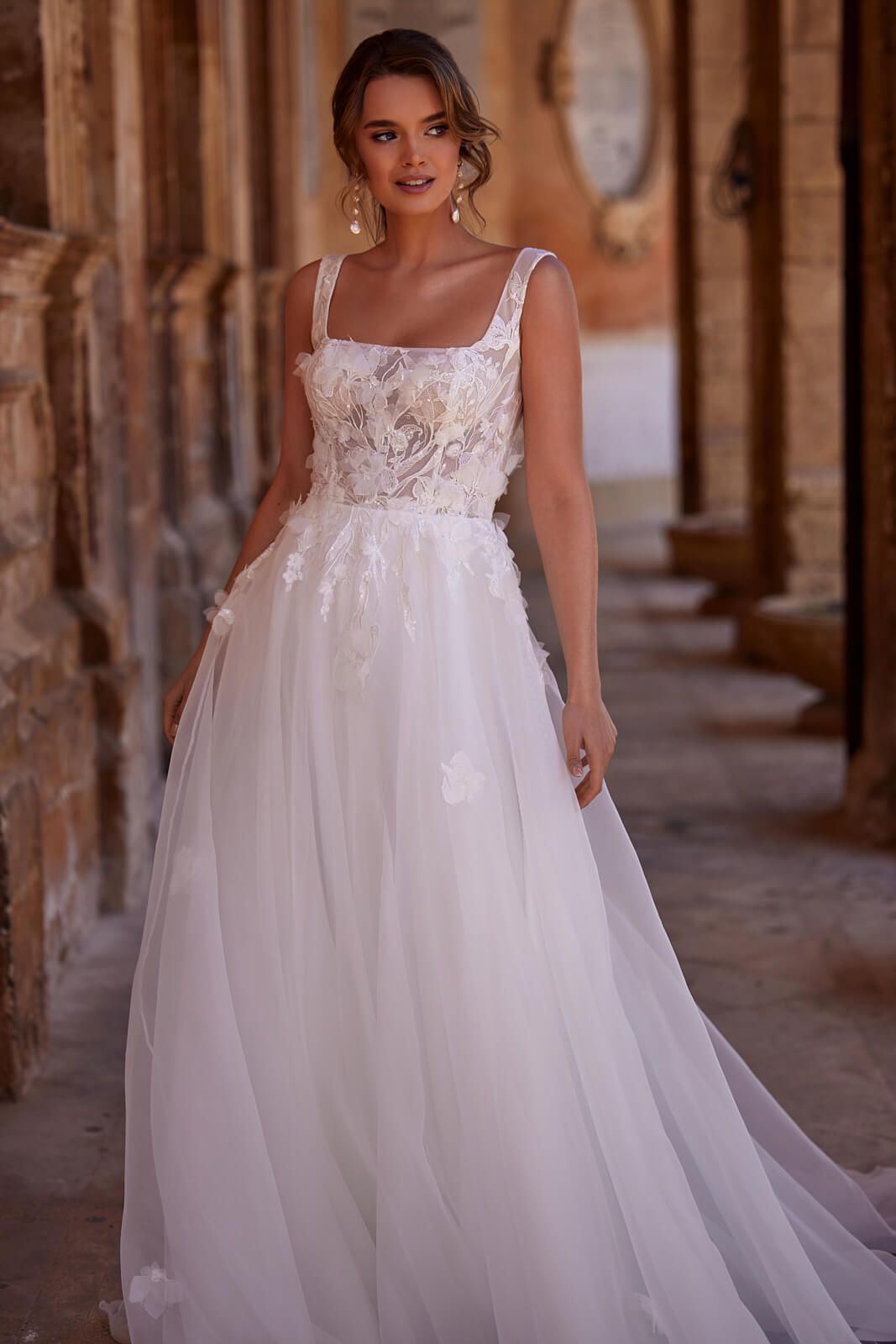 Wedding dress Lucy – A-line wedding dress, DAMA Couture.
