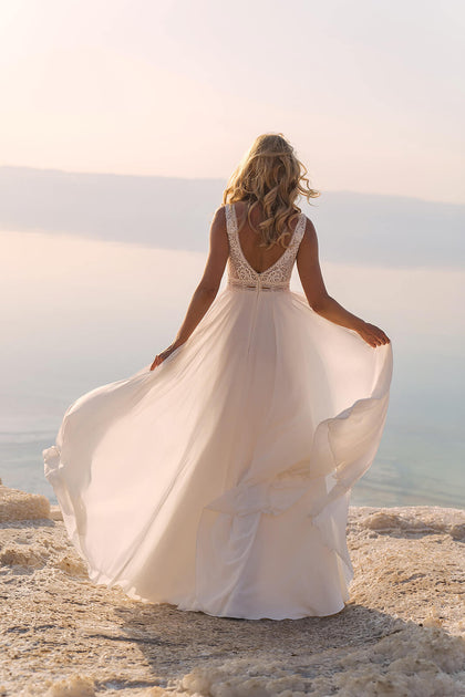 Wedding dress Atena