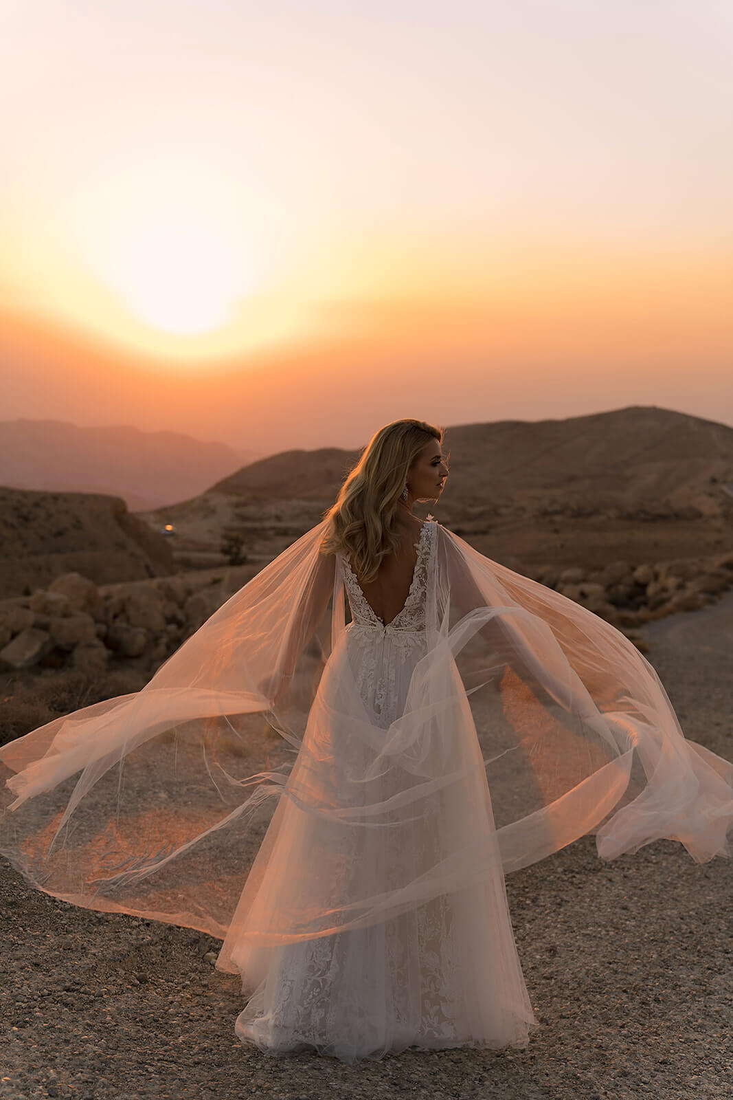 Wedding dress Linda – A-line wedding dress by DAMA Couture.