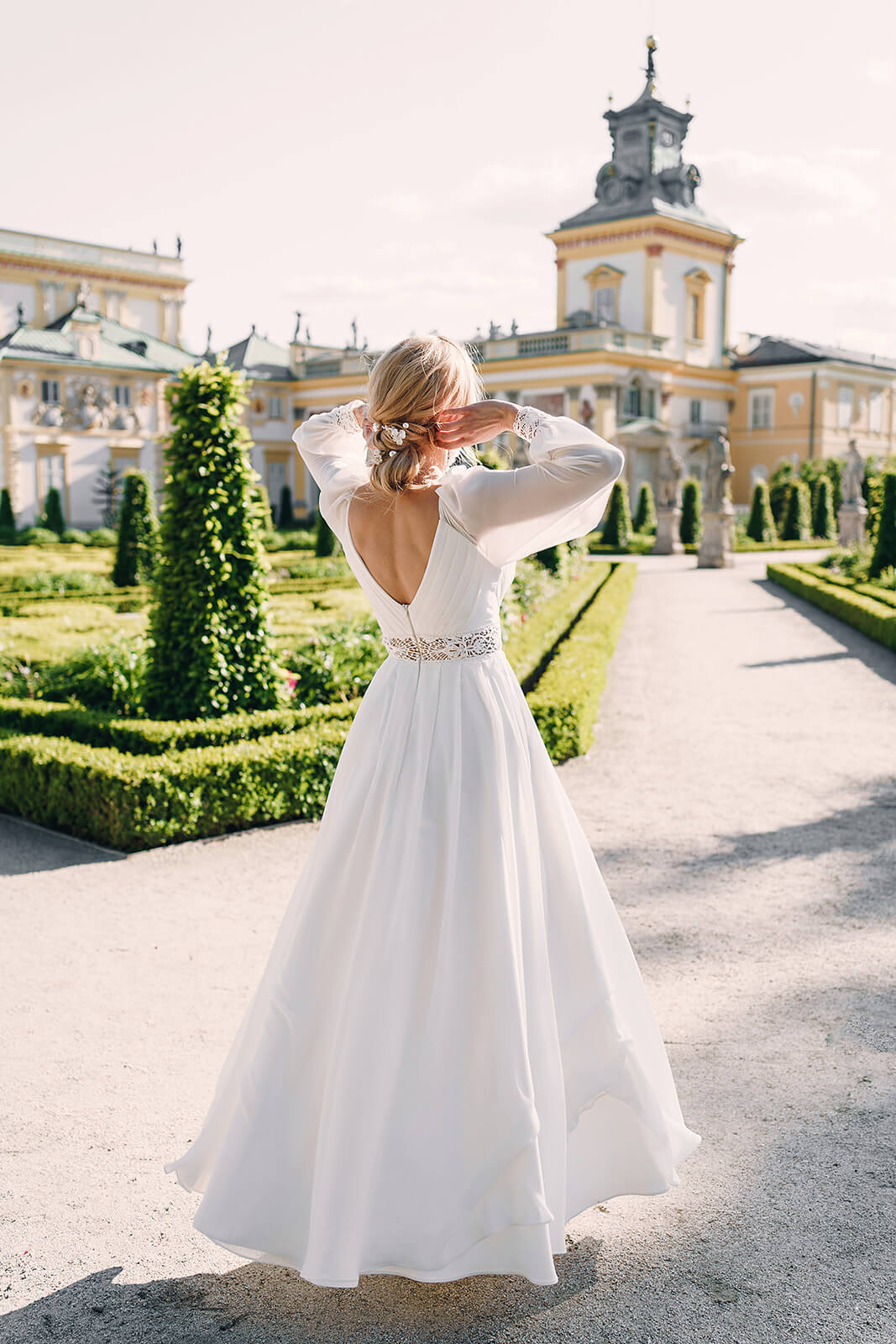 Safona – DAMA Couture wedding dress, front view.