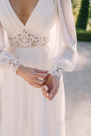 Safona – detail of the wedding dress.