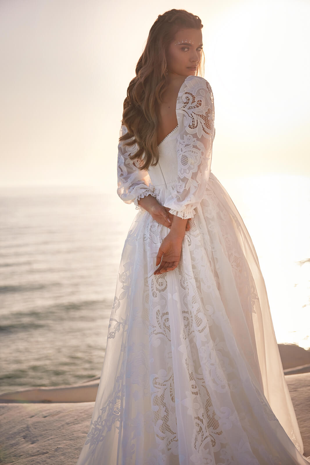 Wedding dress Rania – DAMA Couture A-line wedding dress.