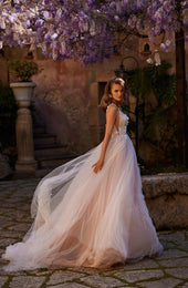 FUTURO FASHION - Robe Empire pour Femme - col V/Manches Longues -  Classique/Romantique - Y8467 - Blanc - 36 (S) : : Mode