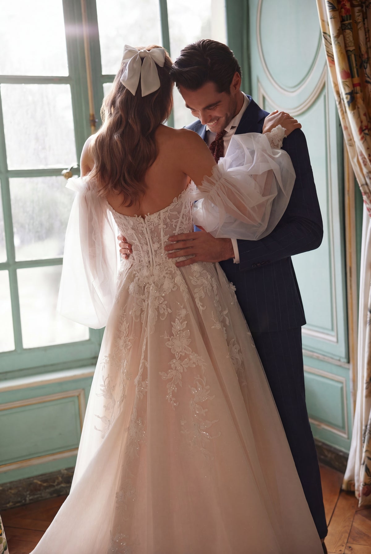 Melusine bow worn with the Melusine wedding dress – hair bow.