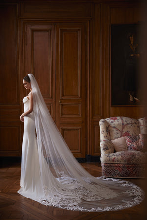 Valerie veil - back view of the tulle veil.