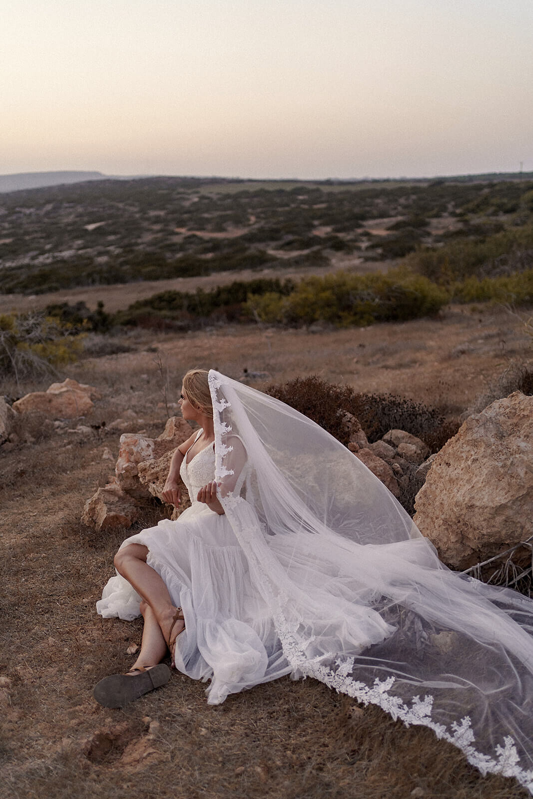 Cathedral veil with lace – cathedral wedding veil in motion.