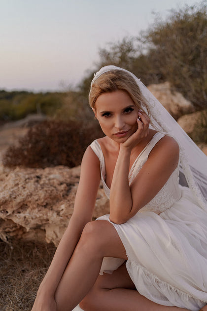 Cathedral veil with lace