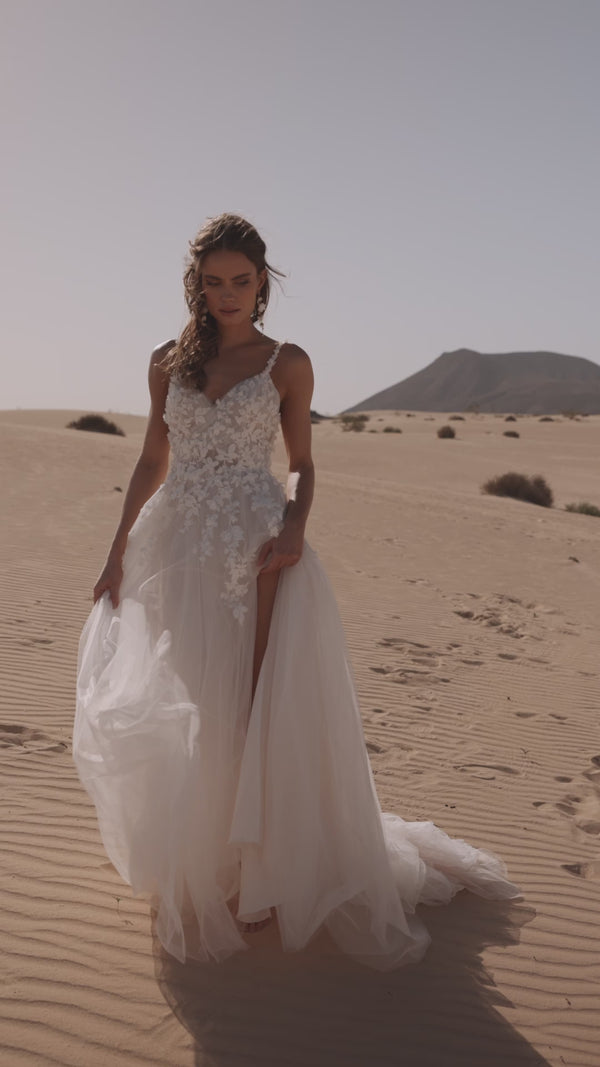 Wedding dress Aviva