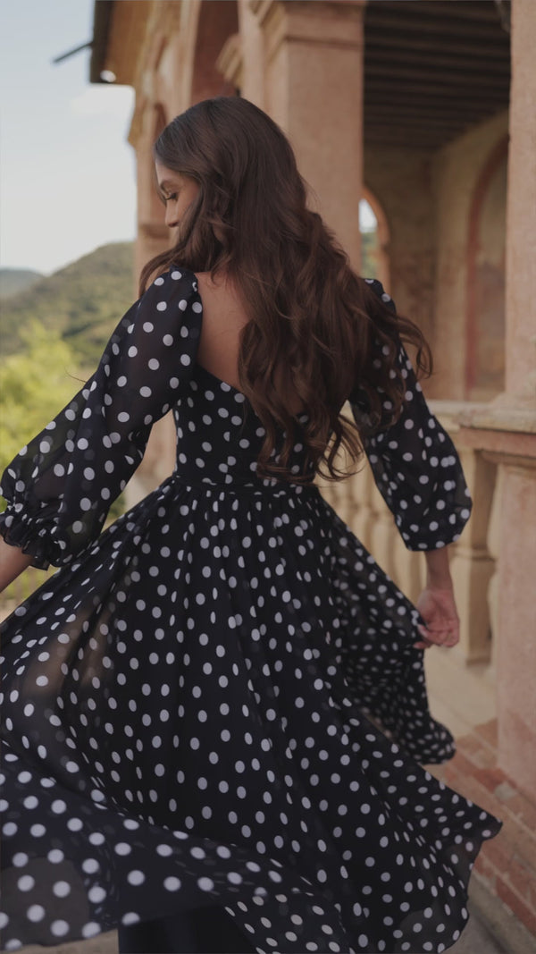 Short classic evening dots dress Malena from DAMA Couture (campaign video)
