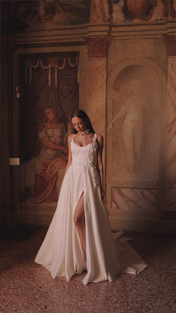 Classic simple wedding dress Seraphine from DAMA Couture (campaign video)