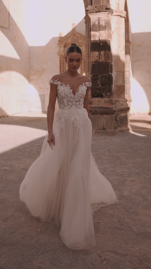 Wedding dress Andrea