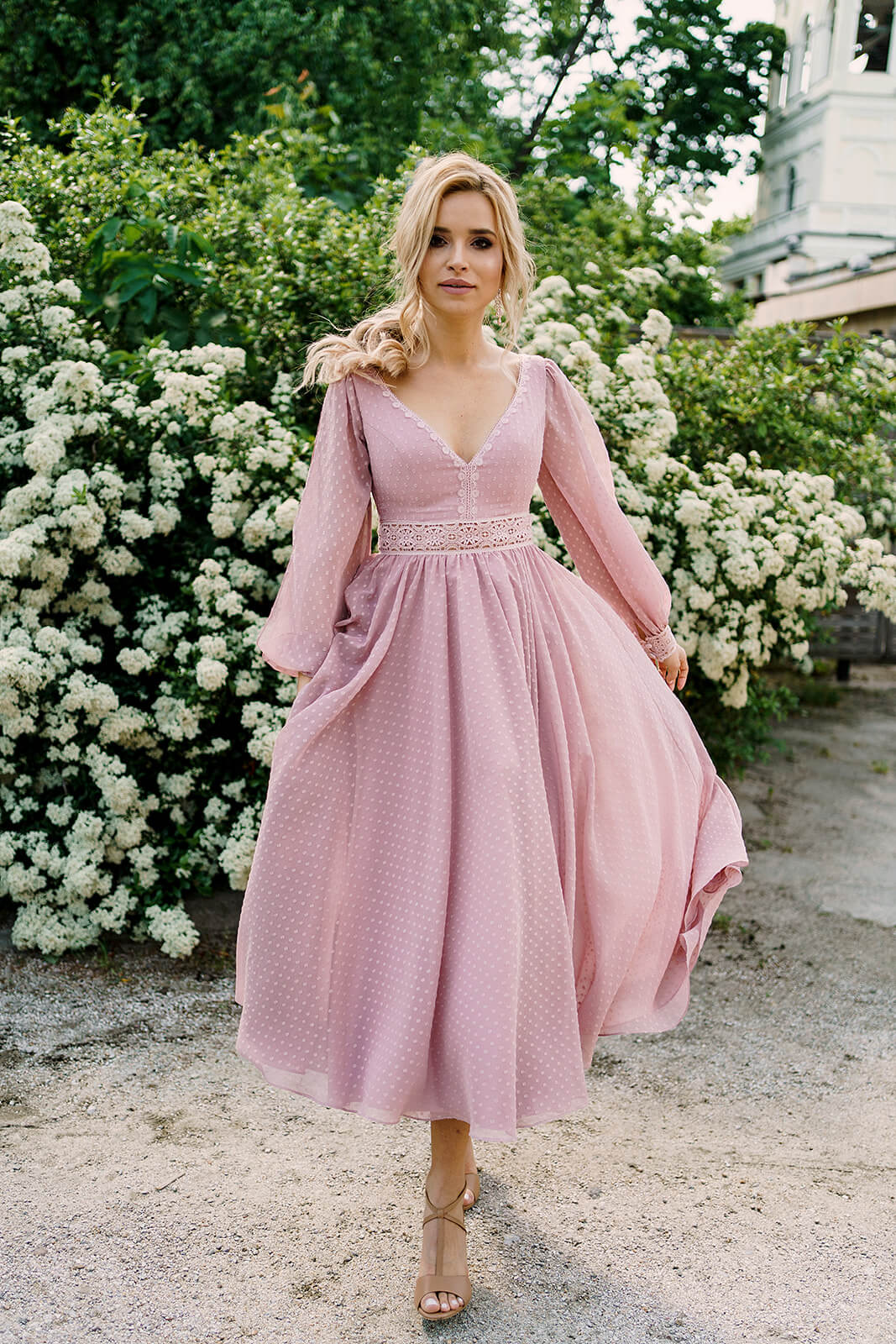 Dotty – short evening dress by DAMA Couture.